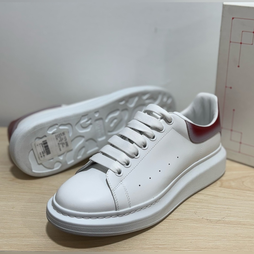 Alexander McQueen White Sneakers with Red Heel - Picture 6 of 8